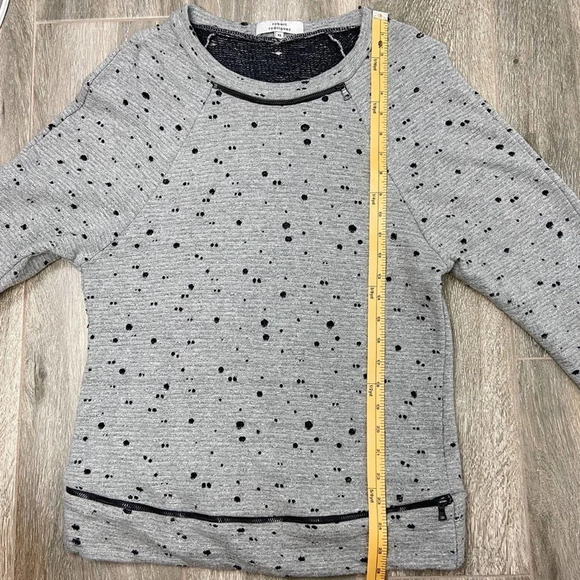 Robert Rodriguez Sweatshirt Womens Extra Small XS Gray Distressed Top Ladies - Picture 6 of 8